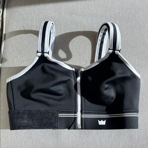 SHEFIT Black and white adjustable Sports Bra